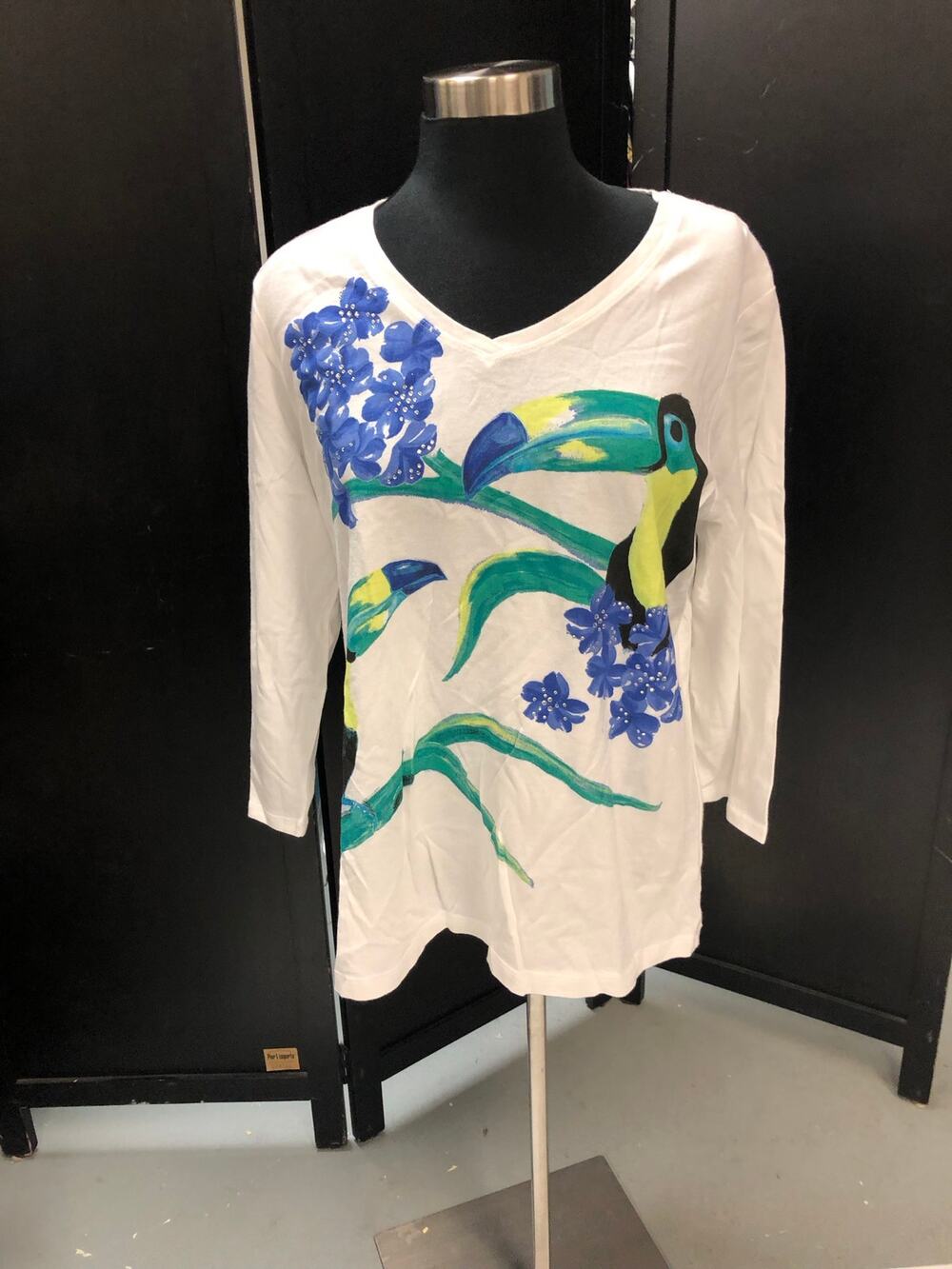 Women's White Chicos Floral Bird Blouse